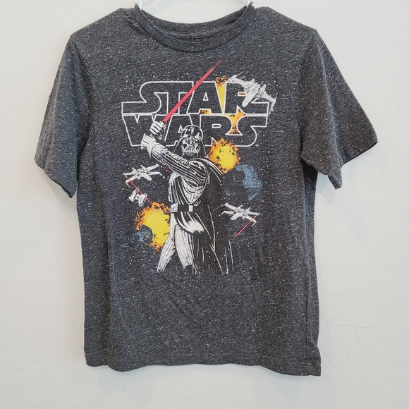 💕 Star Wars Gray Graphic Tee Boy's Size XL - Picture 2 of 9